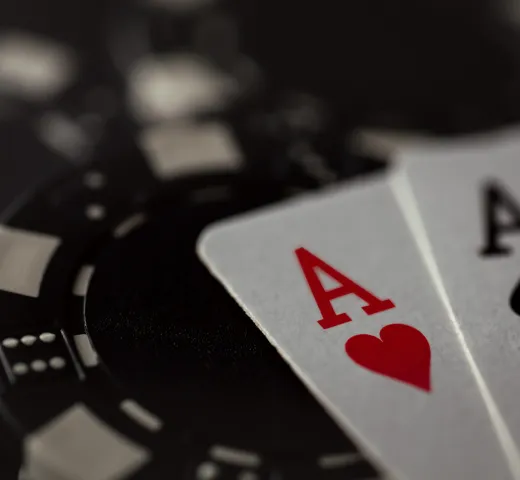 How to play Three Card Poker